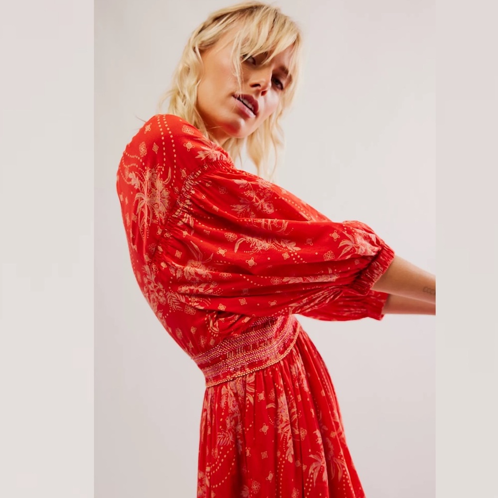 Red V-Neck Boho Maxi Dress - Picture 2 of 6